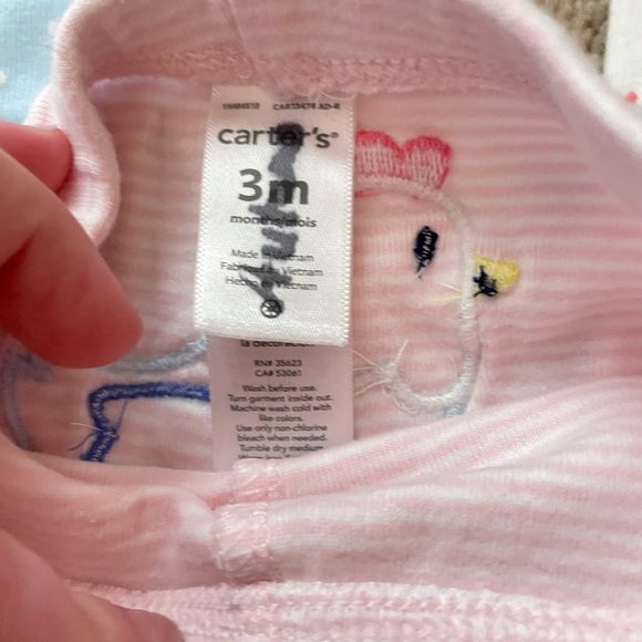 Chicken Baby Bundle 3m [2 onesies and 1 pant] - Picture 3 of 5